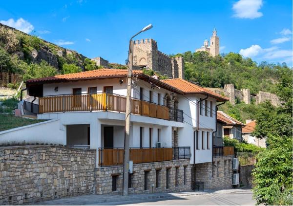 Tarnovka - Guest Rooms, Boek  Veliko Tarnovo Gabrovo