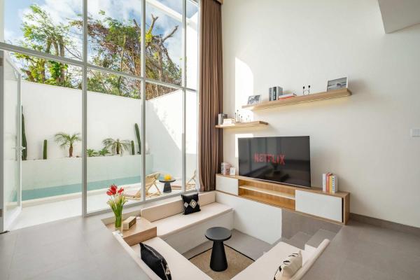 BRAND NEW 1 Bd Private Villa with Pool & Cinema, Boek  Bali Hotels met Parkeerplaats, Parkeren