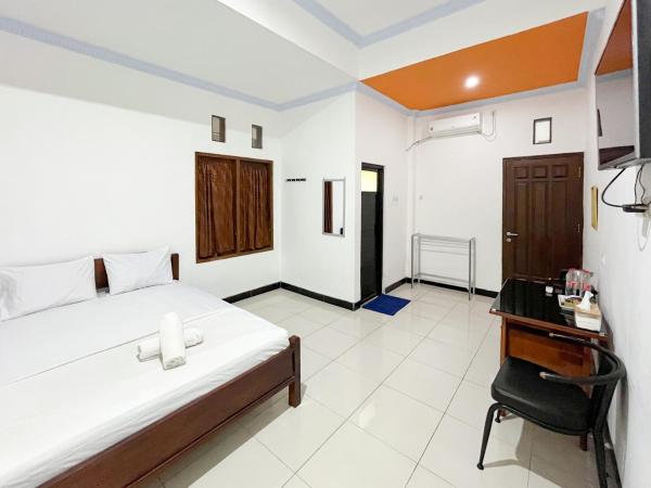 Permana Syariah Redpartner Kampung Inggris Pare, Boek  Pare East Java