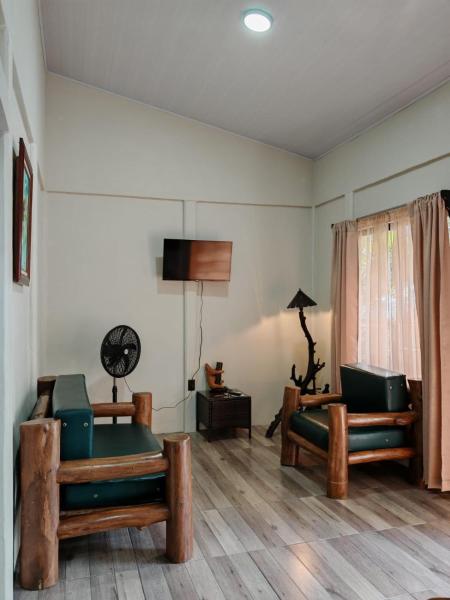 Villa Tucano, Boek  Fortuna Alajuela