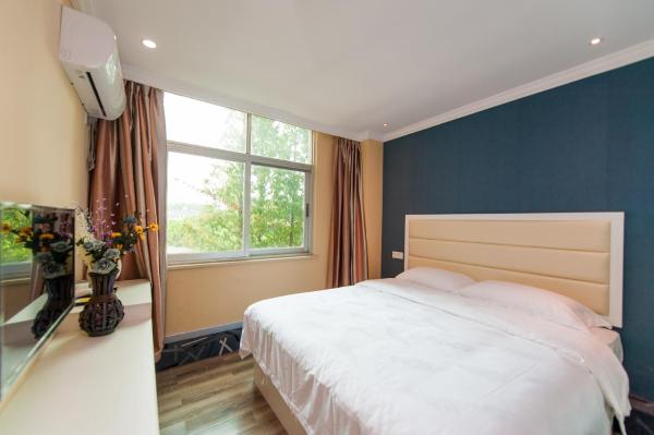 Weiyi Hotel, Boek  Hubei Hotels met Parkeerplaats, Parkeren