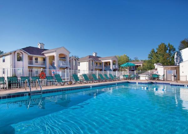 Wyndham Branson Falls 1BR Apartment with Resort Access, Boek Appartement Hotels in Missouri met zwembad, Zwembad