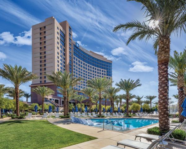 Wyndham Desert Blue 1BR Villa with Resort Access, Boek  Hotels in Missouri met zwembad, Zwembad