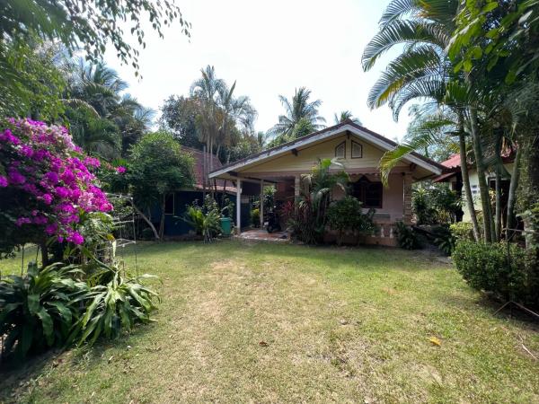 Garden Bungalow Resort, Boek  Thaise mueang Phang Nga