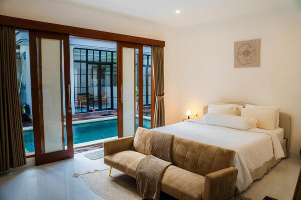 Satori Villa Umalas, Boek  Bali Hotels met een Zwembad, Zwembad
