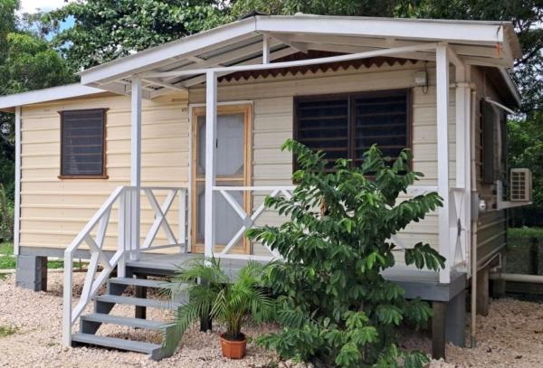 Delva\s Villa - Cozy Home near Airport, Boek  Belize Belize Province