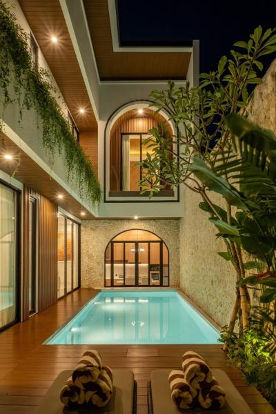 Brand New Modern 3br Luxury Villa at Berawa Canggu - Casa De Avisha, Boek Villa Bali Hotels met Parkeerplaats, Parkeren
