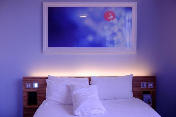 Cork hotel Main, Boek  Cork 