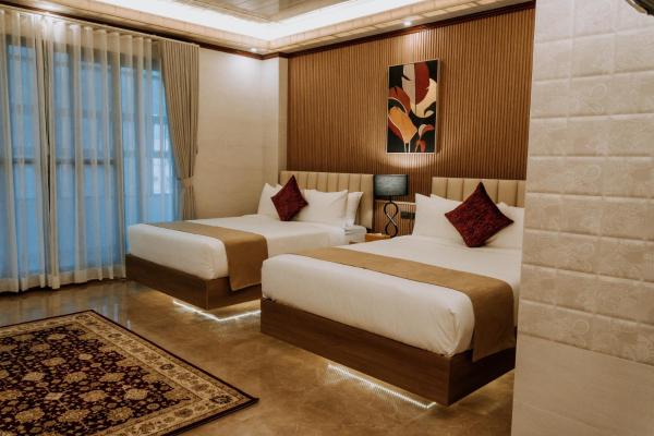 Rosepine Hotel, Boek  Luzon Hotels met Parkeerplaats, Parkeren