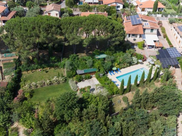 Villa La Rosa-3 by Interhome, Boek  Montelupo Fiorentino Val D'Elsa