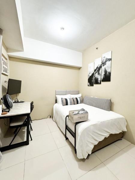 Convertible Double Studio in Salcedo Village, Boek  Manilla 