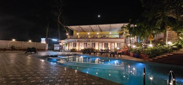 kali river view, Boek  Hotels in Dandeli met zwembad, Zwembad
