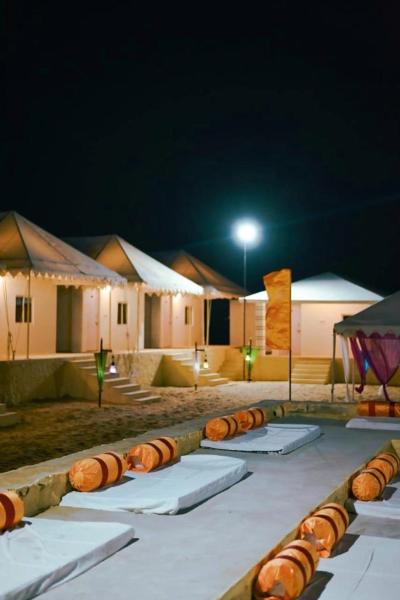 Dunes Villa Desert Camp, Boek  Jaisalmer Rajasthan