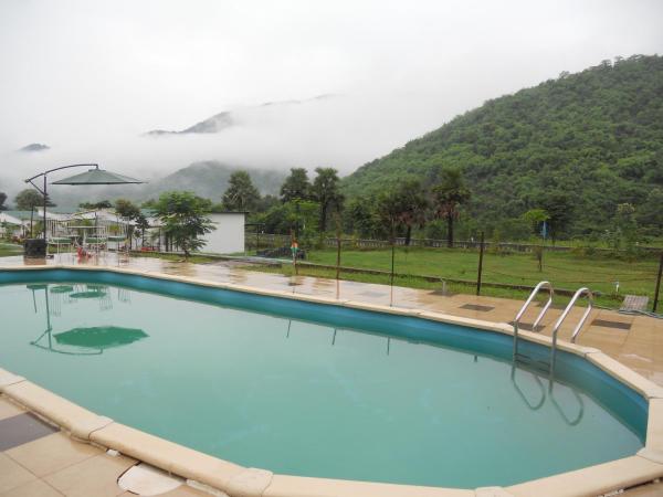 Mountain View Resorts, Boek  Araku 
