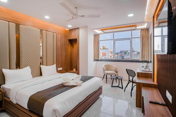 Hotel SK Elite, Boek  Hotels in Rajasthan met parkeren, Parkeren