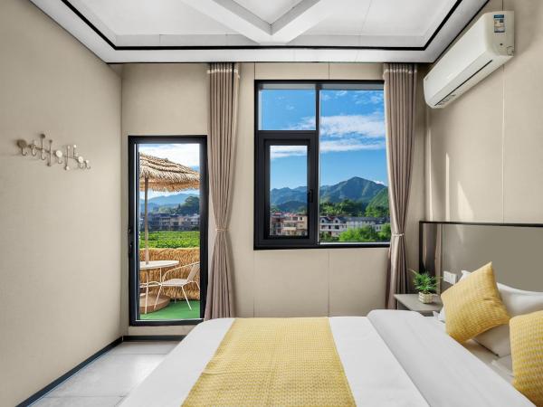 Wangxian Valley Chunyushanfang and shuishangjian Wangxian Valley Scenic Area, Boek  Jiangcun Jiangxi