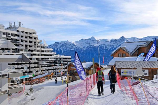 Résidence Franceloc PUY St Vincent, Boek  Hotels in Rhone-Alpen met parkeren, Parkeren
