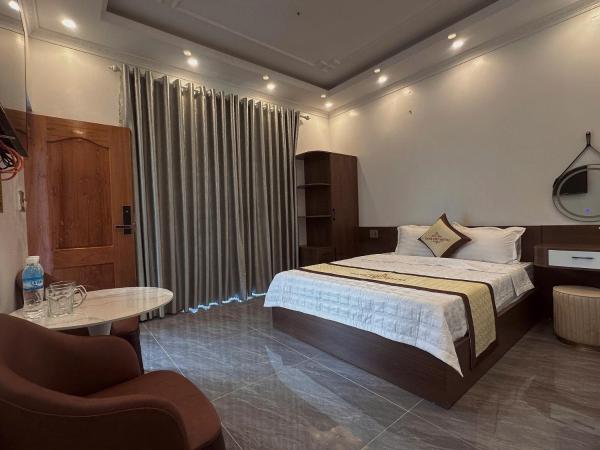 Oanh Thư Hotel, Boek  Mèo Vạc Ha Giang