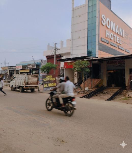 Somani guest house, Boek   