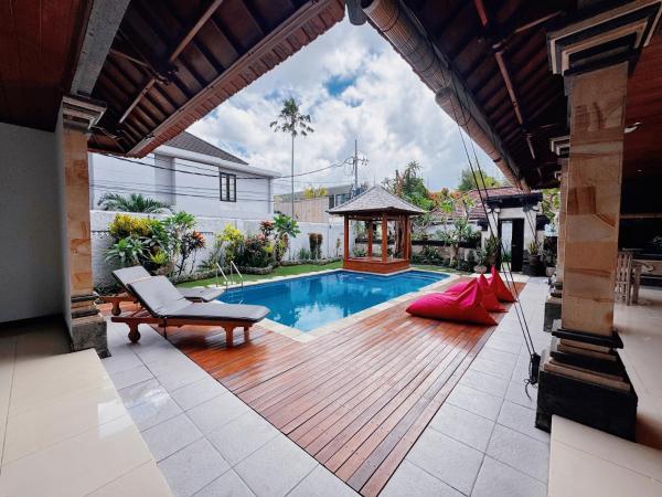 Soluna Homestay Bali, Boek  Bali Hotels met een Zwembad, Zwembad