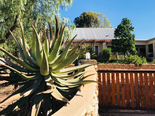 Koedoeskloof Guesthouse, Boek Pension Ladismith Western Cape