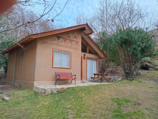 Cabañas Los Sauzales del Elqui, Boek  Pisco Elqui 