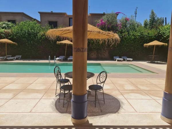 Villa à targa, Boek  Hotels in Marrakech-Tensift-Haouz met zwembad, Zwembad