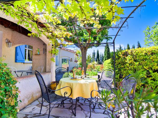 Holiday Home Villa Datcha by Interhome, Boek  Moissac-Bellevue Gorges du Verdon