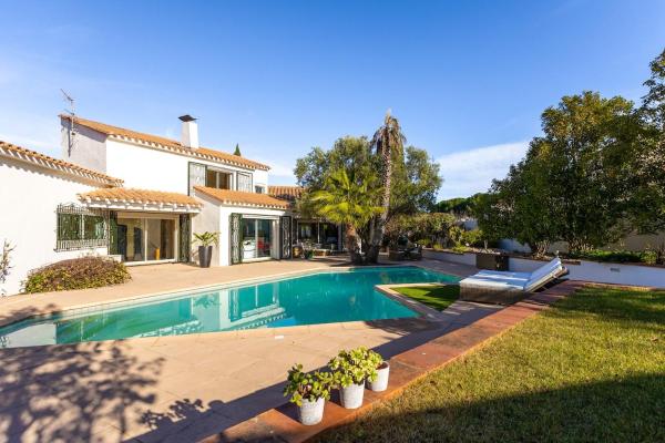 Villa avec piscine, Boek  Hotels in Cabestany met zwembad, Zwembad