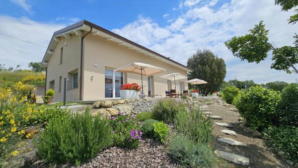 Panoramic Villa In The Lucca Hills, Boek  Capannori SPA hotels, SPA