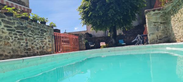 Chambre d'hote Gîte Le Tilleul, Boek  Le Martinet Cévennes