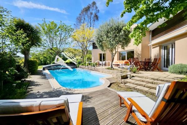 Luxury ! Villa avec piscine - Vue 180 sur le golf, Boek  Gestel Bretagne