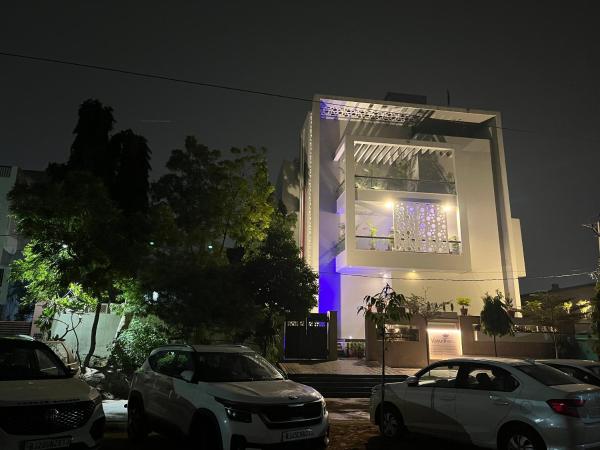 Hotel Vasudha Palace, Boek  Hotels in Rajasthan met parkeren, Parkeren