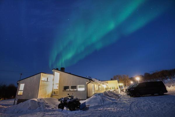 Varangertunet bed & breakfast, Boek Hotel Hotels in Troms og Finnmark met parkeren, Parkeren