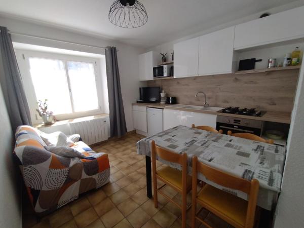 Les Appartements de Johann, Boek  Hotels in Rhone-Alpen met parkeren, Parkeren