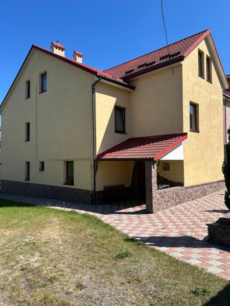 Oreste, Boek  Bryukhovychi Lviv