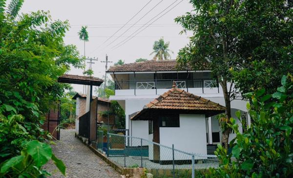 Febune Villas, Boek  Mayyanād New Delhi