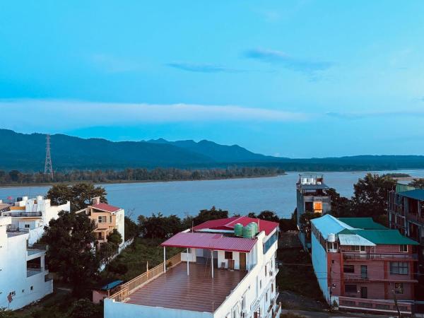 Ganga River cozy stay by The Nirvanaa blues, Boek  Rishikesh Uttarakhand