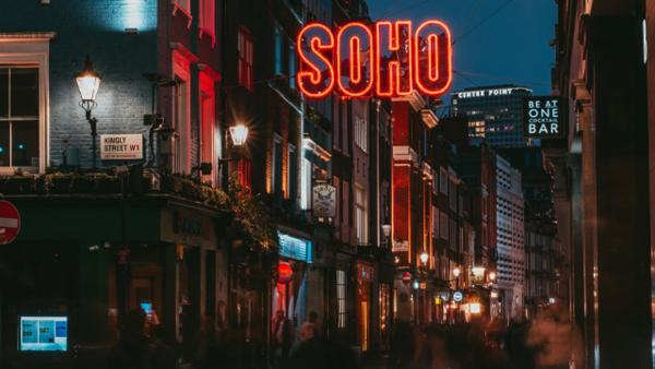SOS House - Piccadilly Circus London, Boek Pension Hotels in Merseyside met zwembad, Zwembad