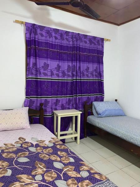 Sabel\s Retreat, Boek  Elephant Island 
