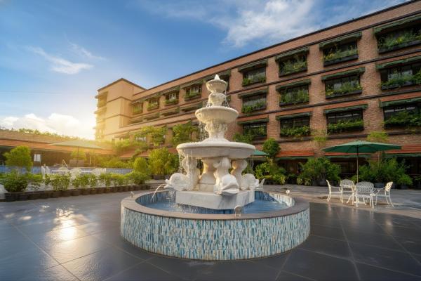 Mayfair Bay Resort Paradeep, Boek  Parādīp Garh Orissa