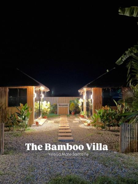 The Bamboo Villas 1, Boek  Visayas Hotels met Parkeerplaats, Parkeren