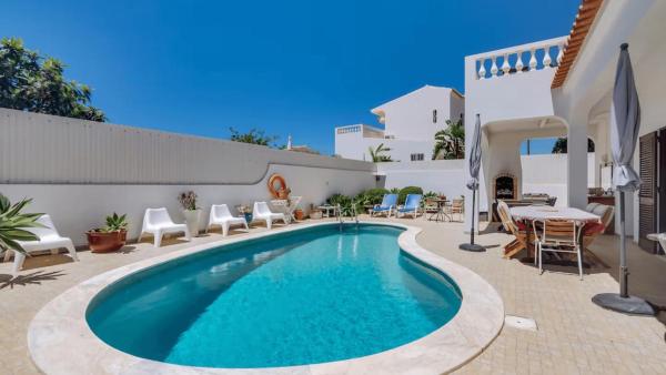 Villa Frederique by Gabi Miguel, Boek  Algarve Hotels met een Zwembad, Zwembad