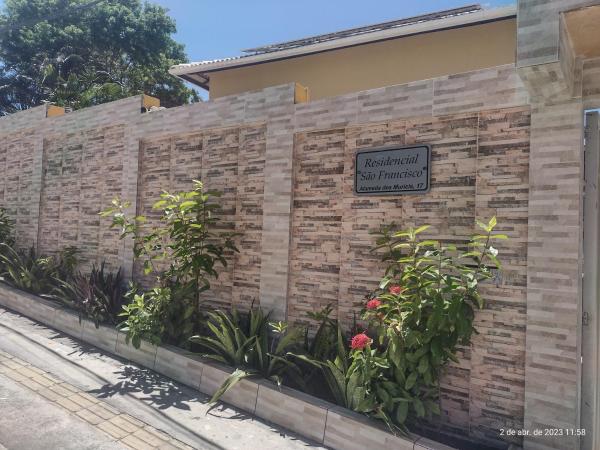Residencial São Francisco - 2 Quartos - Em Imbassai, Boek  Hotels in Bahia met parkeren, Parkeren