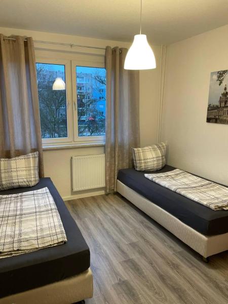 Zweibettzimmer für Monteure in Dessau 3-Zimmer-Wohnung mit Gemeinschaftsküche und -Bad, Boek  Mildensee Saksen-Anhalt