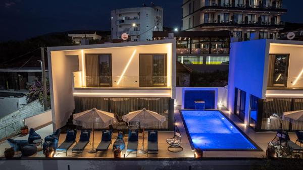 Luxury Villas Angela, Boek  Hotels in Vlorë County met zwembad, Zwembad