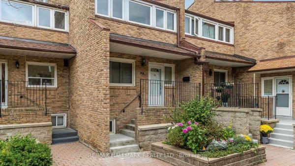 Cozy Town house, Boek  Scarborough Toronto