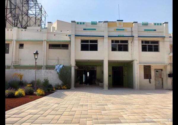 HOTEL THILAK, Boek  Tuticorin 