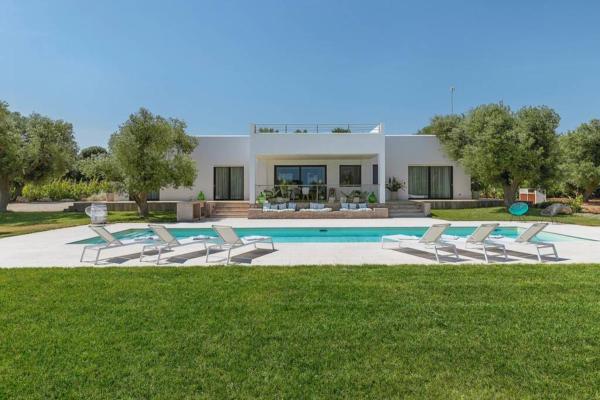 Villa Botte Di Ferro, Boek  Hotels in Specchiolla met zwembad, Zwembad