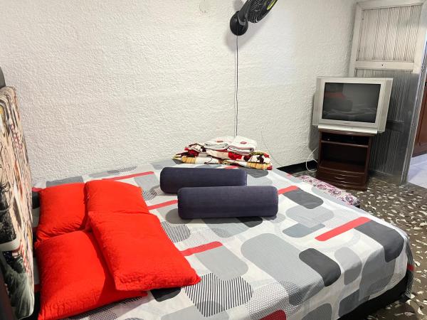 Hostal Monarca, Boek  Medellín Antioquia